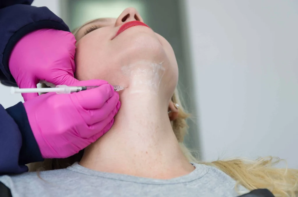 Kybella™: Non-Surgical Double Chin Reduction